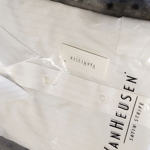 NWT Vintage Men's Van Heusen Fress Shirt